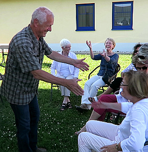 Begr&uuml;&szlig;ung